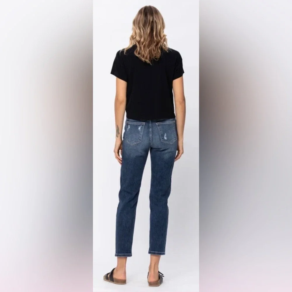 Judy Blue Distressed Cecelia High Rise‎ Boyfriend Jeans